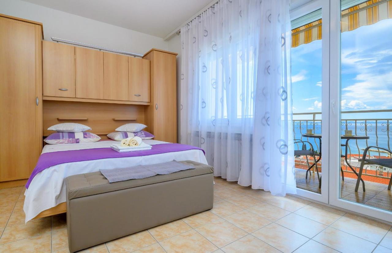Apartments Juric Подстрана Екстер'єр фото