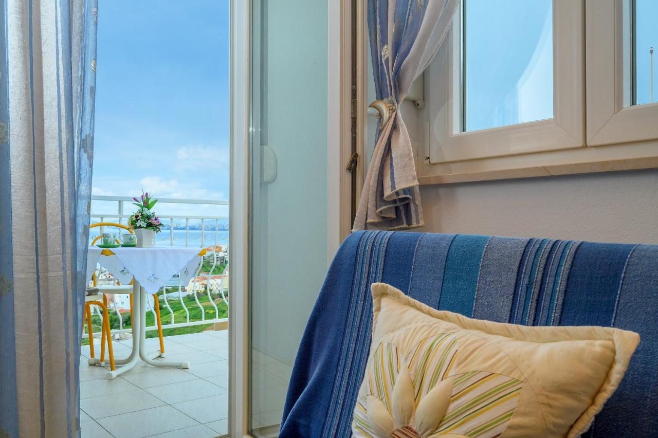 Apartments Juric Подстрана Екстер'єр фото